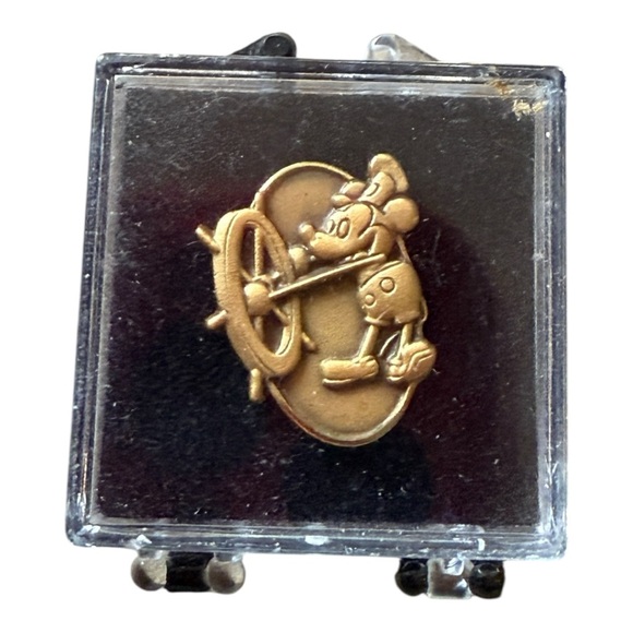 Disney Jewelry - Disney Pin Cast Member Service‎ Award 1 Yr Anniversary Steamboat Willie NIB